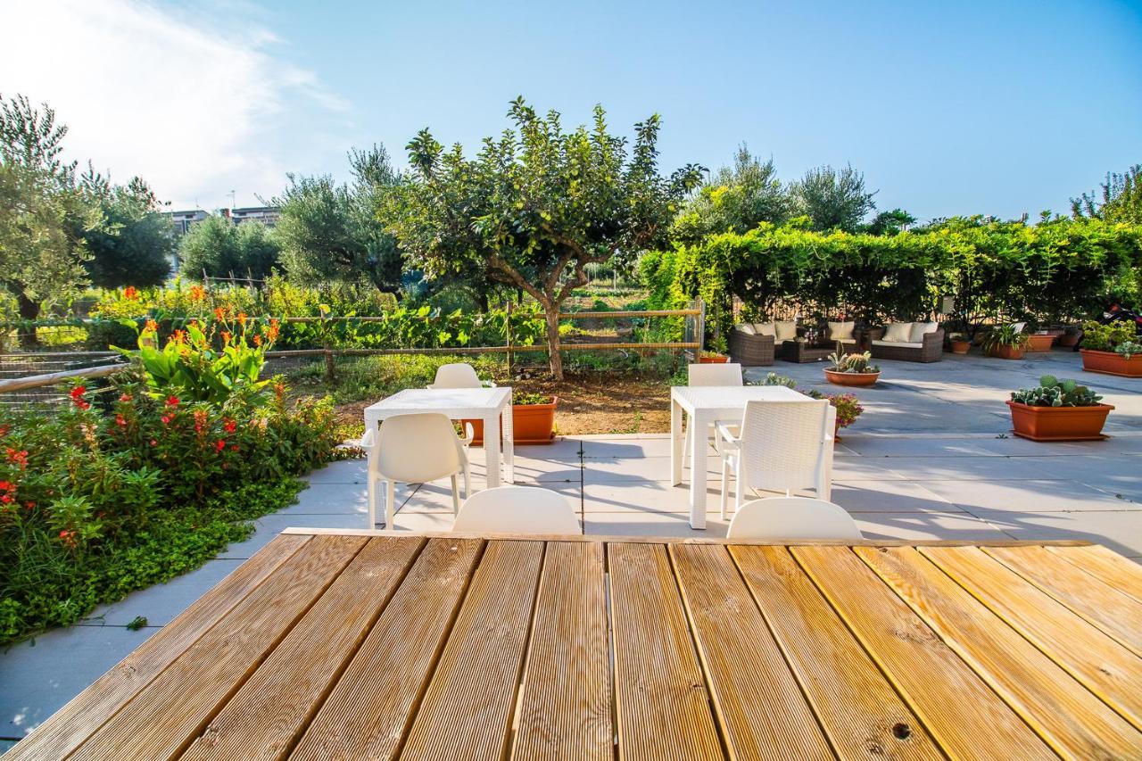 Il Gallo Con Gli Stivali Termoli Exterior foto